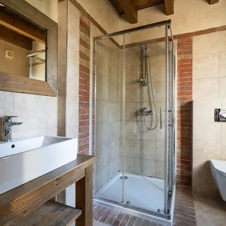 Casa vacanze Nocciola Mit 6 Schlafzimmern In Meeresnaehe By Interhome